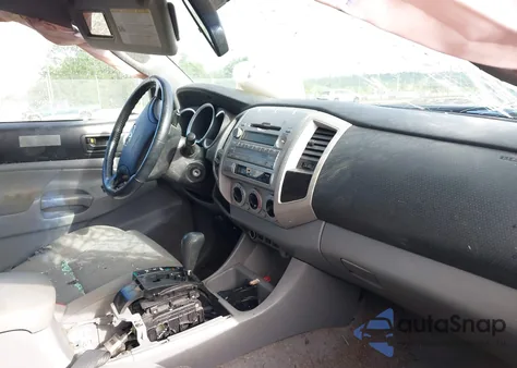 2009 Toyota Tacoma Base V6 from USA, damaged, VIN 3TMLU42N69M021561